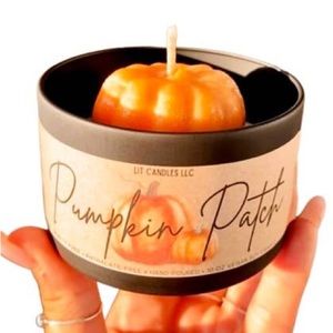 Pumpkin patch autumn scented soy candle